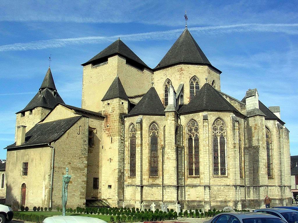 Couett'Hotel Oloron Sainte Marie Exterior photo