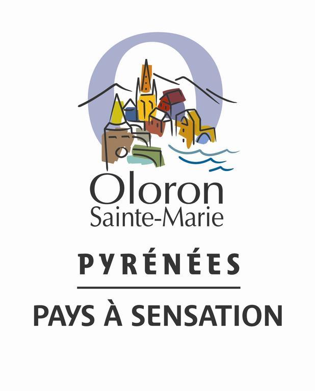 Couett'Hotel Oloron Sainte Marie Exterior photo